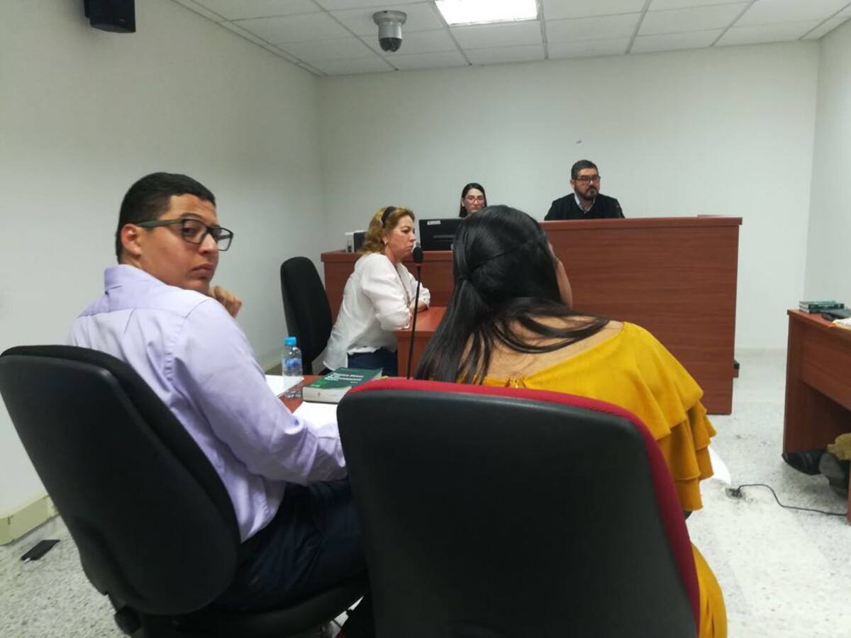 Silvia Gette Ponce presentó cuatro pruebas para aclarar lo del supuesto autopréstamo que se hizo cuando era rectora de la institución educativa, pero el juez le rechazó dos. Cortesía