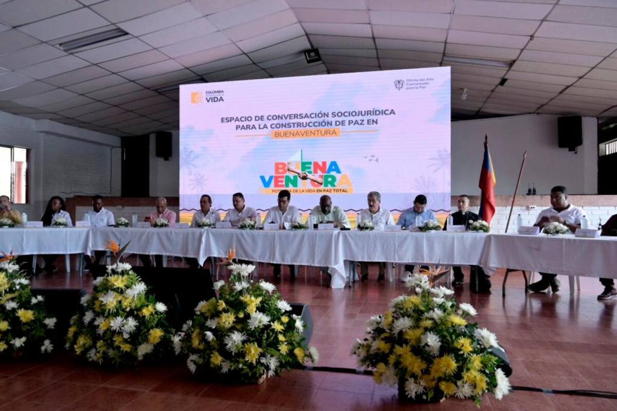 Arrancaron los diálogos entre el Gobierno y bandas criminales de Buenaventura