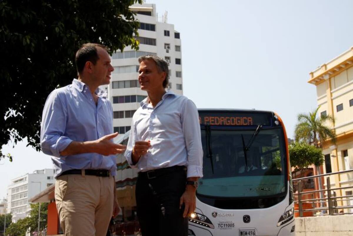 Martin Stahlberg, presidente de Scania para América, y Benoit Tanguy, presidente de la compañía para Colombia. Lorena Henriquez - El Universal