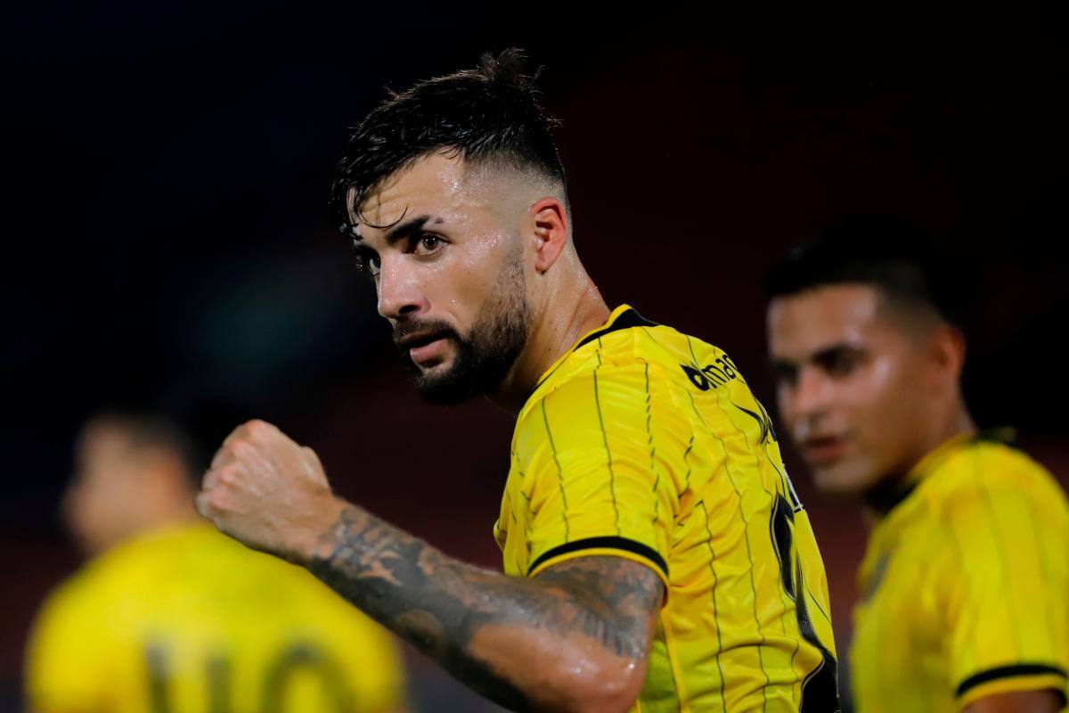 Guaraní y Royal Pari definen al rival de Nacional en Copa Libertadores