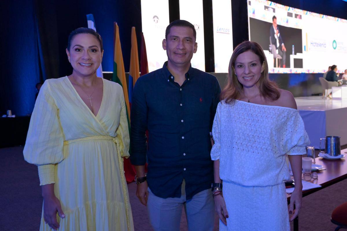 Liliana Rodríguez, Mauricio Trejos y Patricia Villalba.