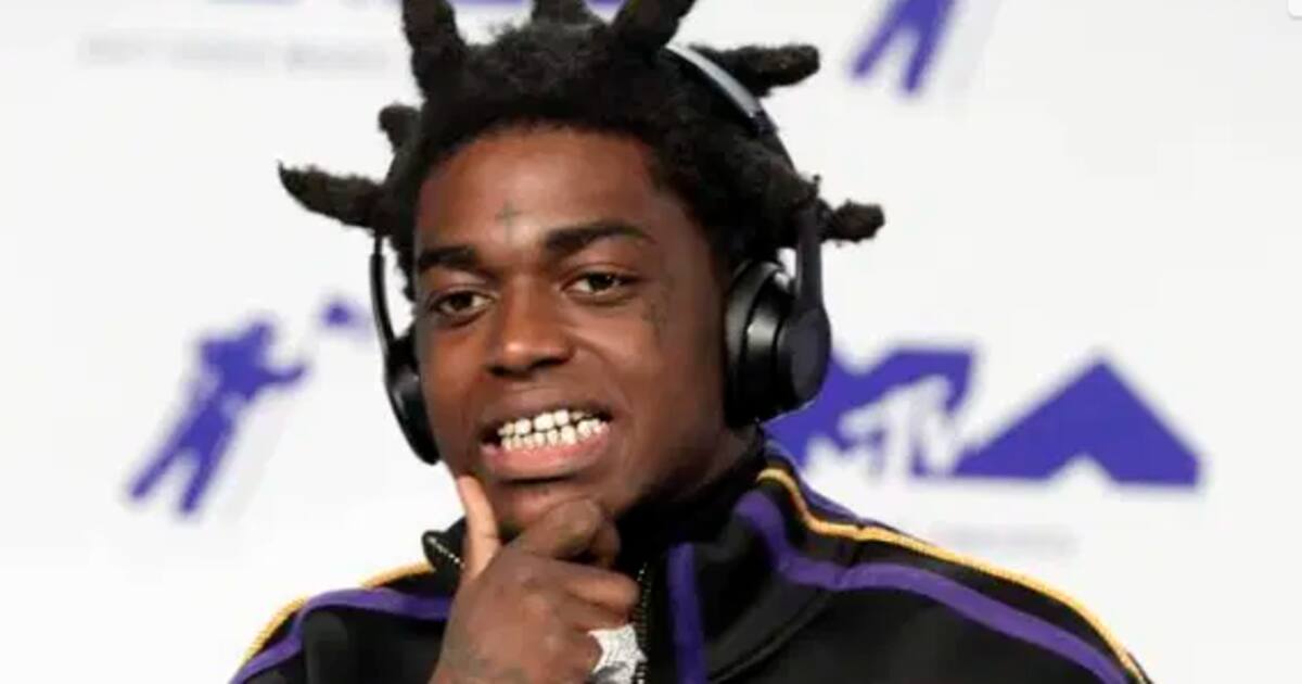 El Agente Rapper Rapero ofrece pagar universidad de hijos de agentes del FBI asesinados