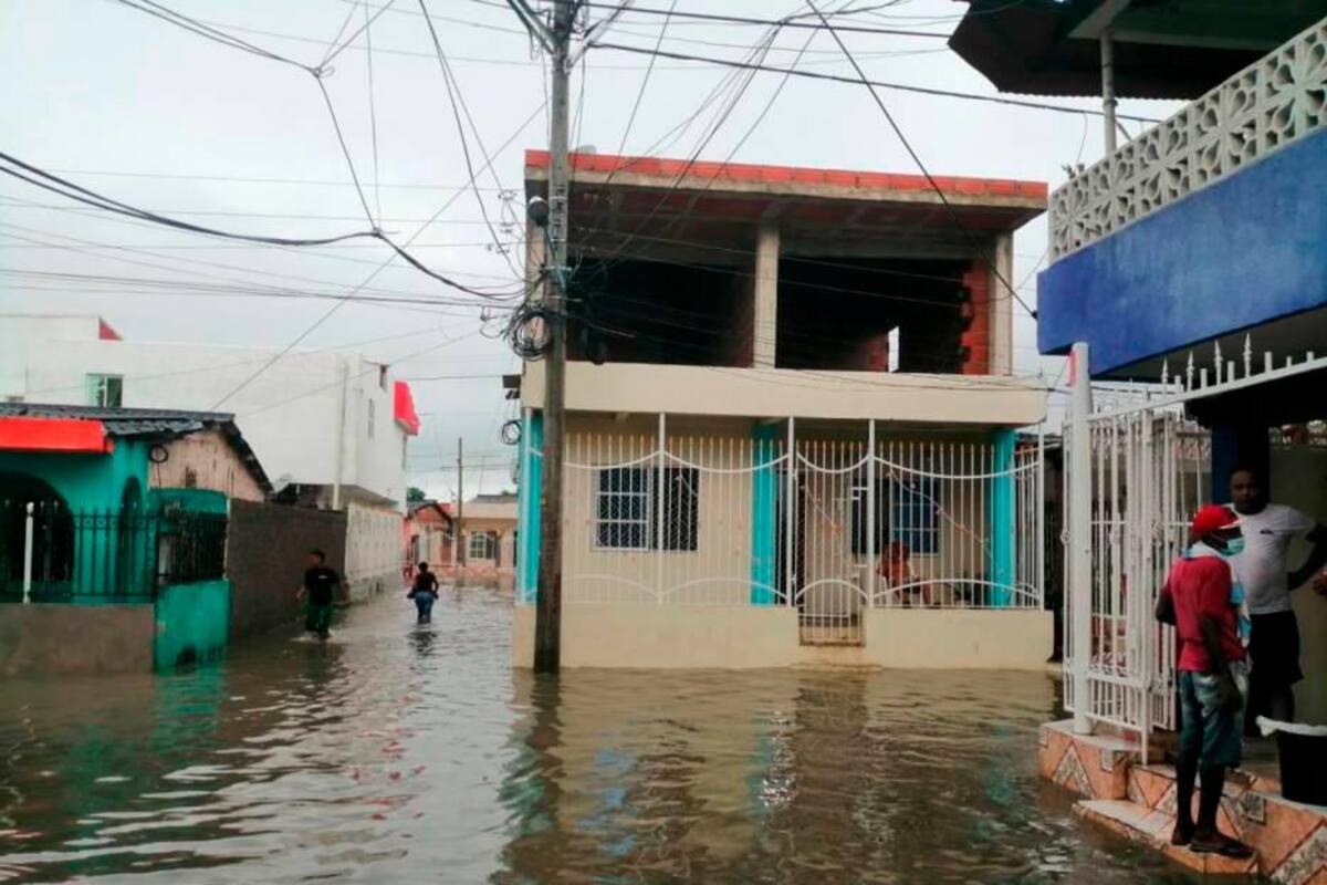 Reportan emergencias en Cartagena tras varias horas de lluvia