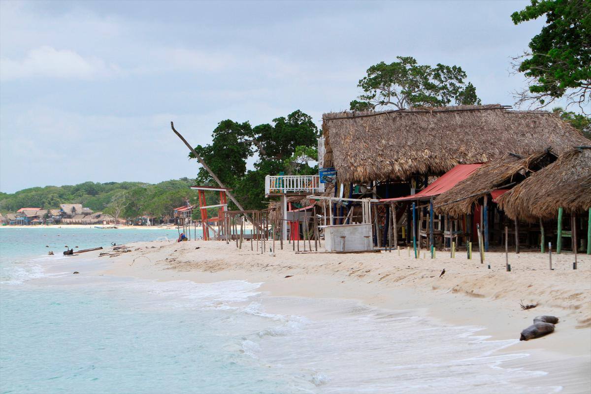 Estos son los compromisos de Playa Blanca para lograr la reapertura