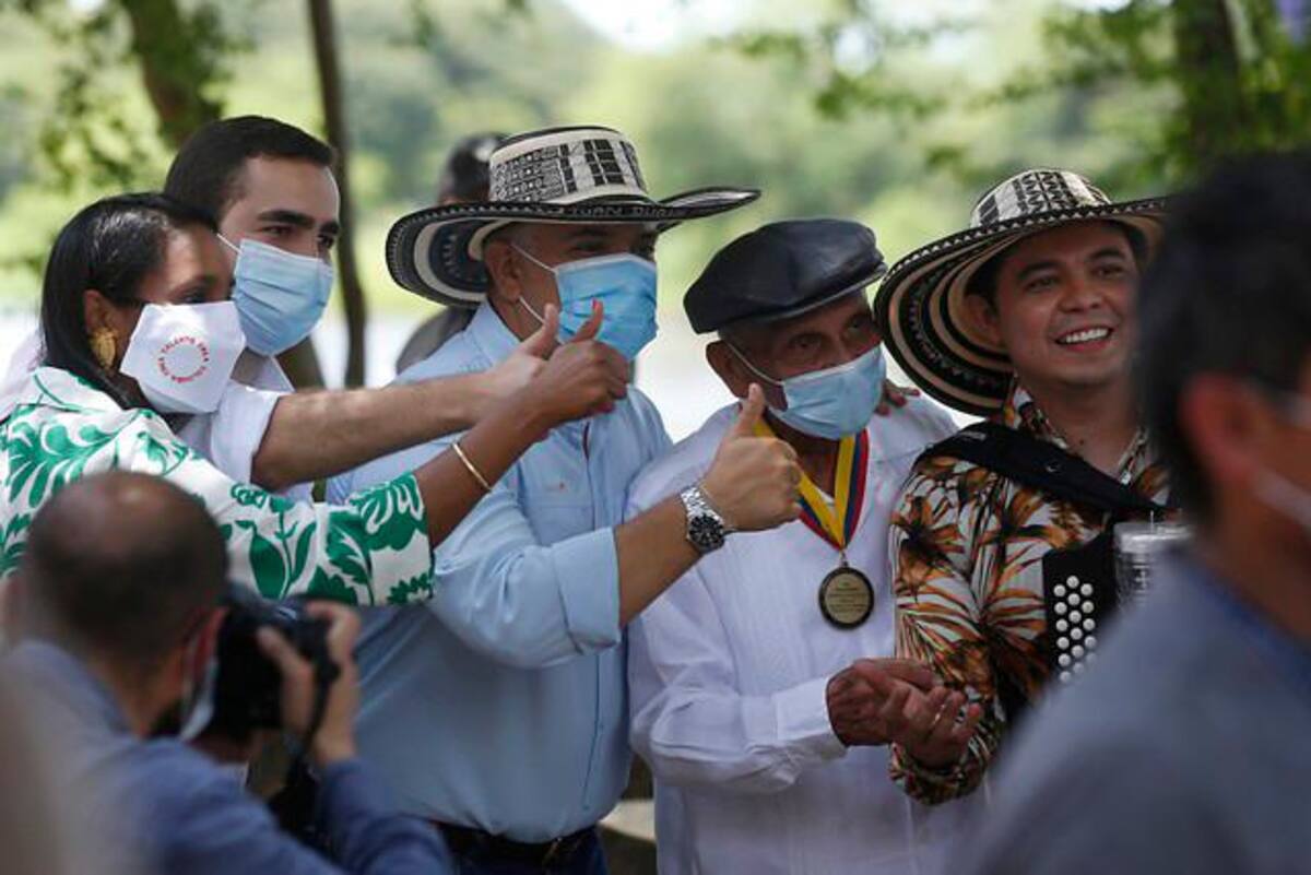 El evento de condecoración se realizó en Mompox. // Colprensa