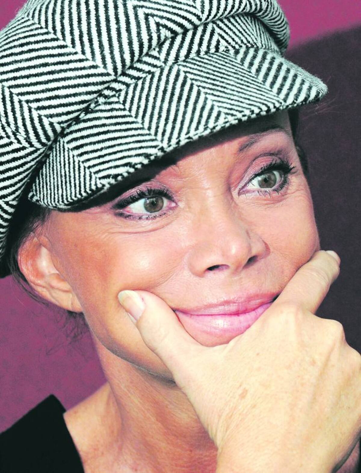 Paloma San Basilio cantó y se despidió en un concierto en Bogotá. Colprensa