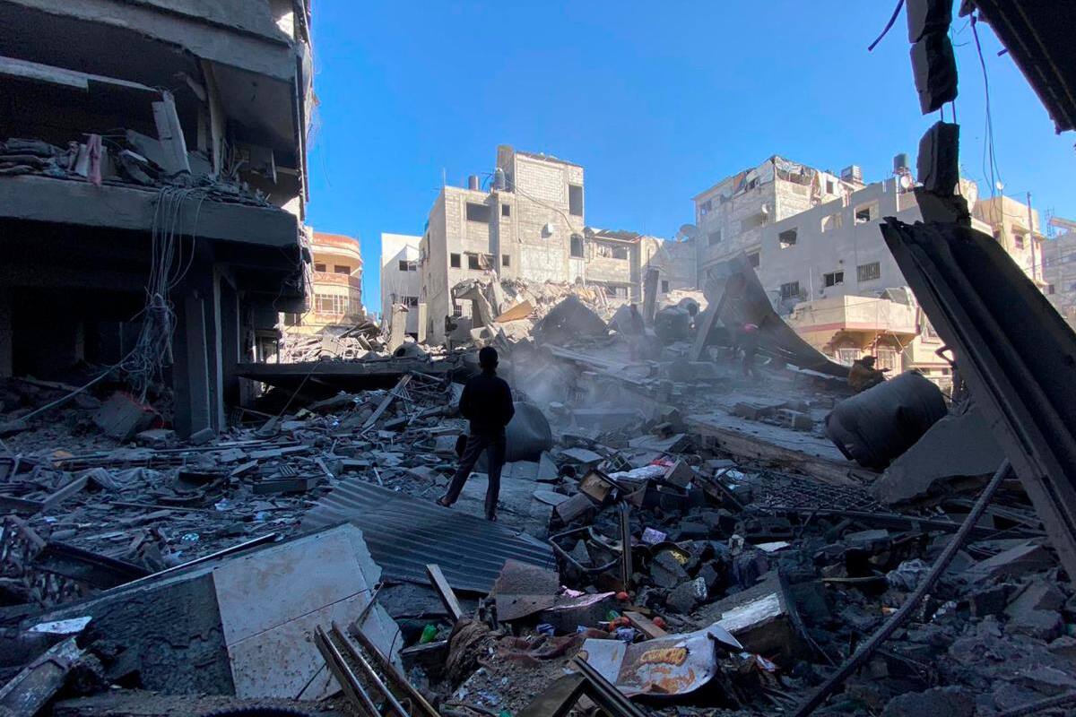 Israel amplía ofensiva en Jan Yunis, donde mató docenas de milicianos