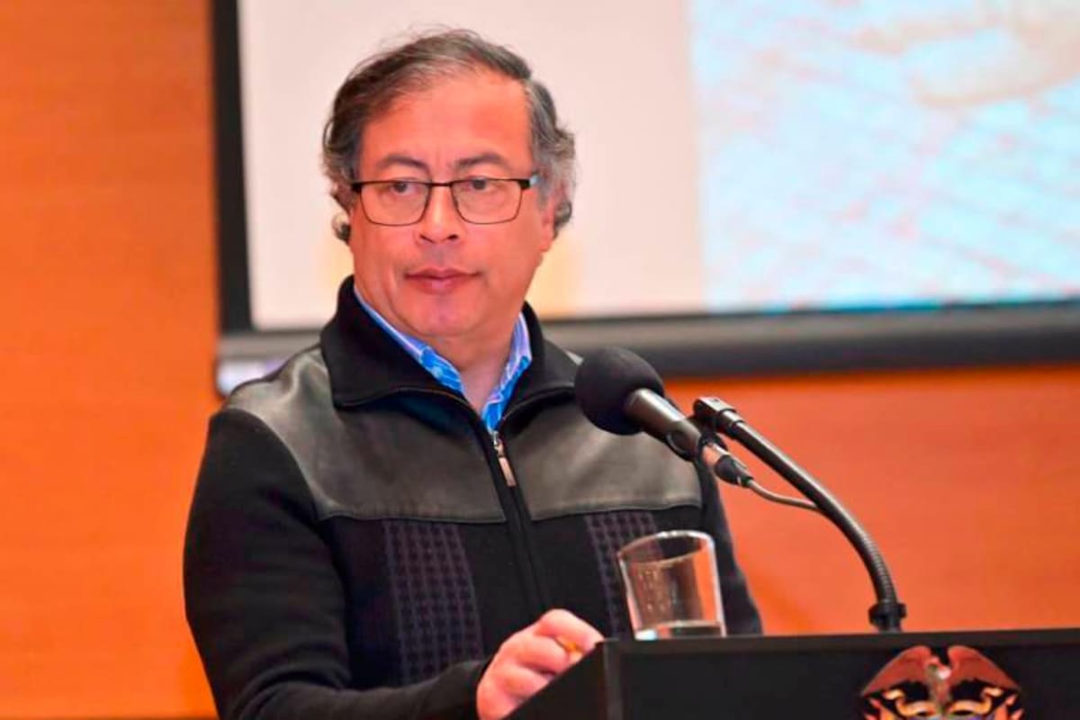 Datexco: 58% de los colombianos desaprueba a Petro y el 55% quisiera a Bukele