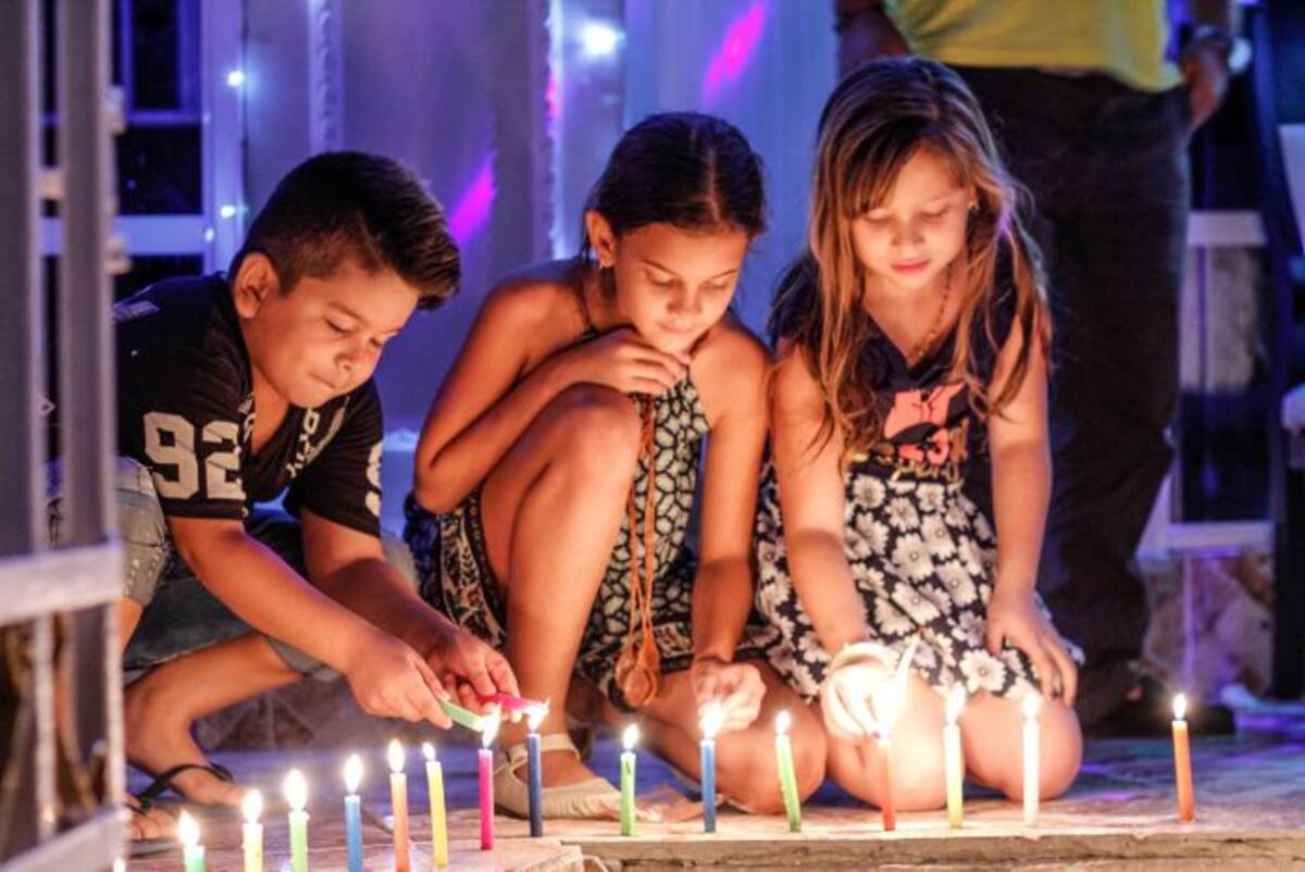 Niños y adultos participan de esta tradicional fecha. Nayib Gaviria