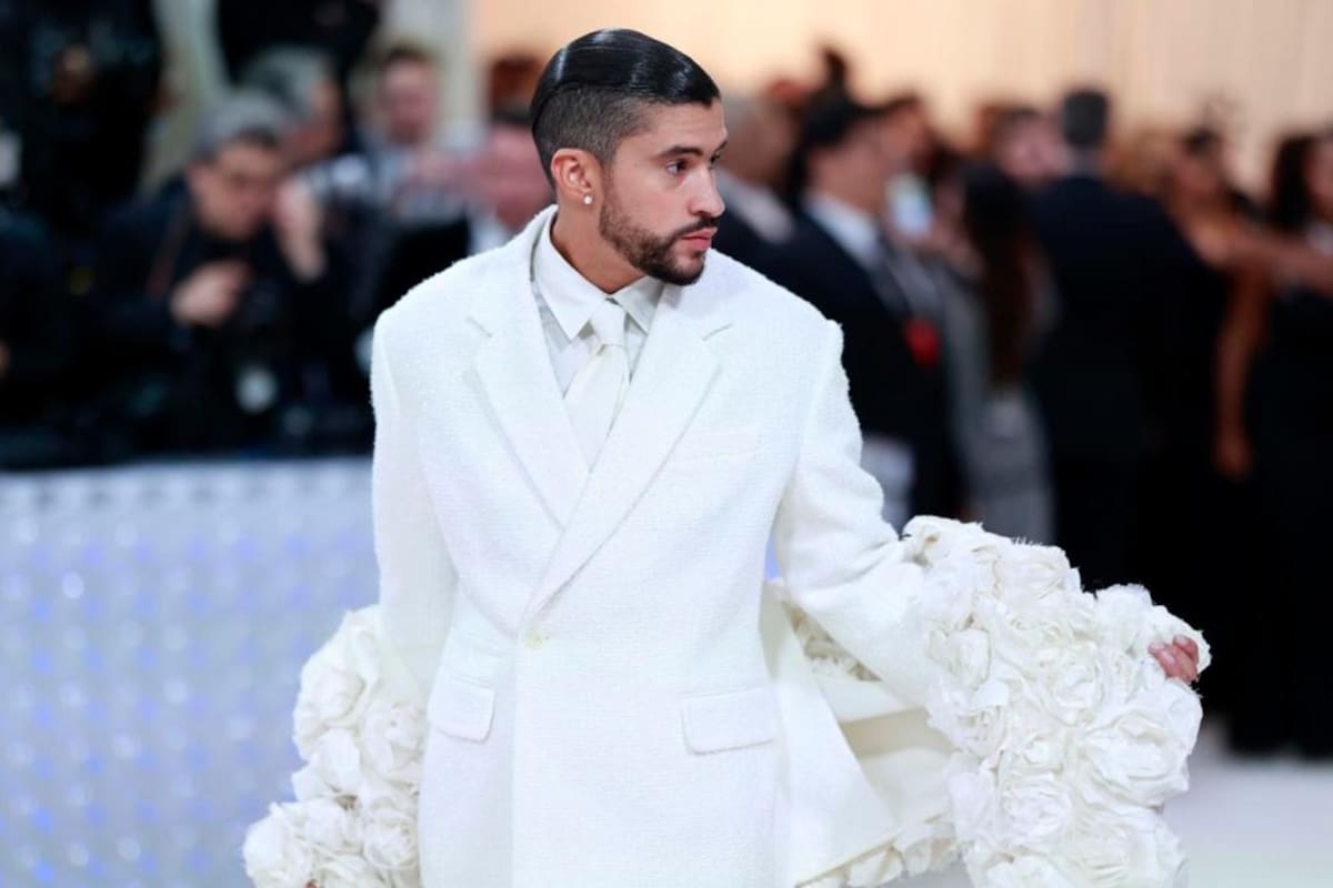 El reguetonero Bad Bunny presentará en los Premios Óscar