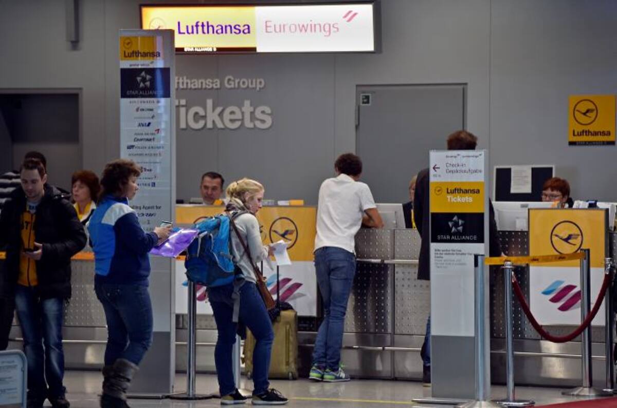 El sindicato pidió a sus miembros no acudir a sus puestos de trabajo en tres de los principales aeropuertos de Alemania: Frankfort, Múnich y Dusseldorf. AP Martin Meissner