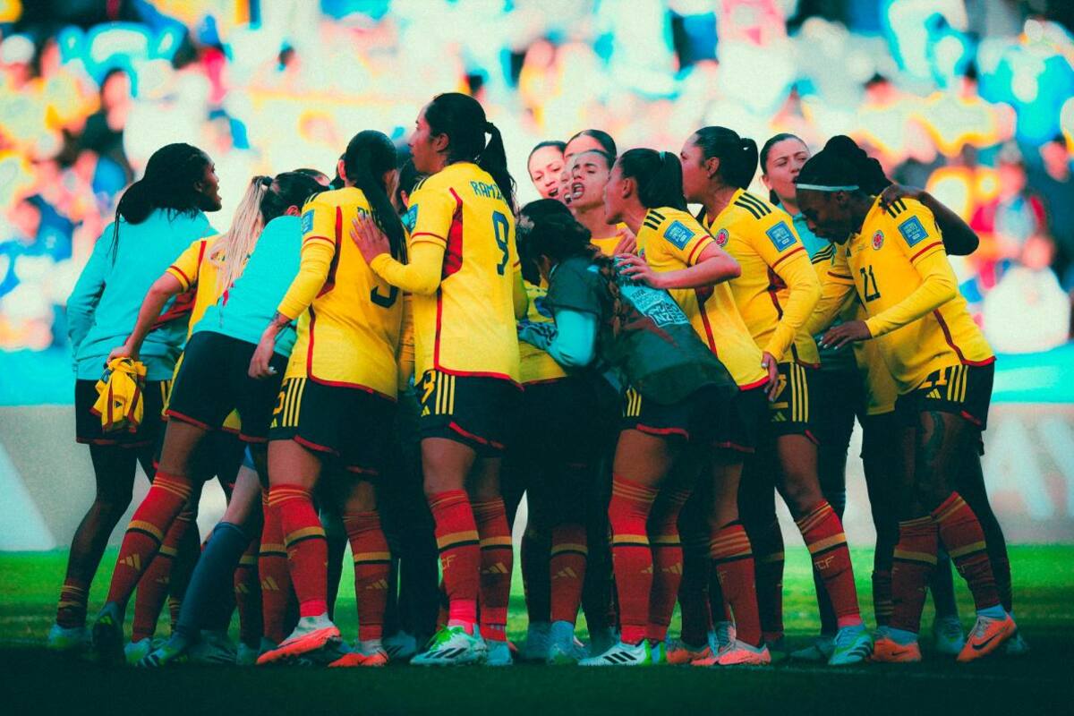 Video: la sorpresa que le dio J Balvin a las jugadoras de la Selección