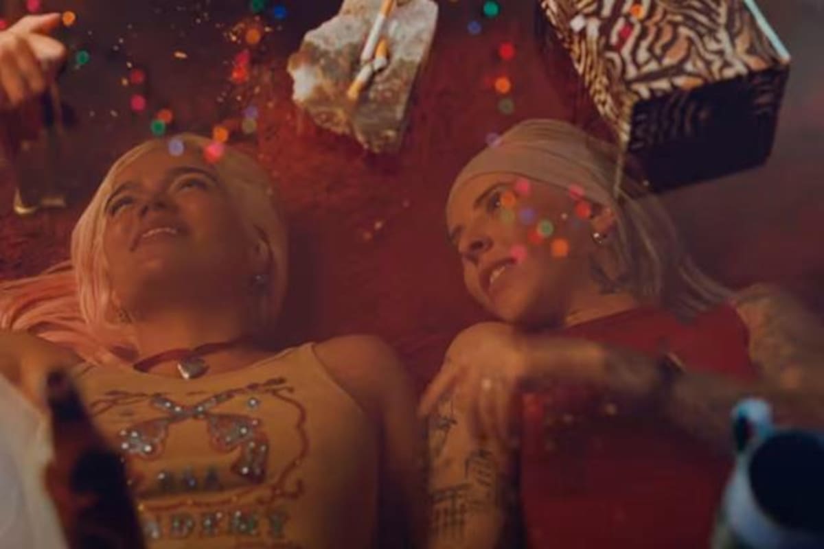 Video: Karol G estrenó ‘Contigo’ y desata las redes sociales