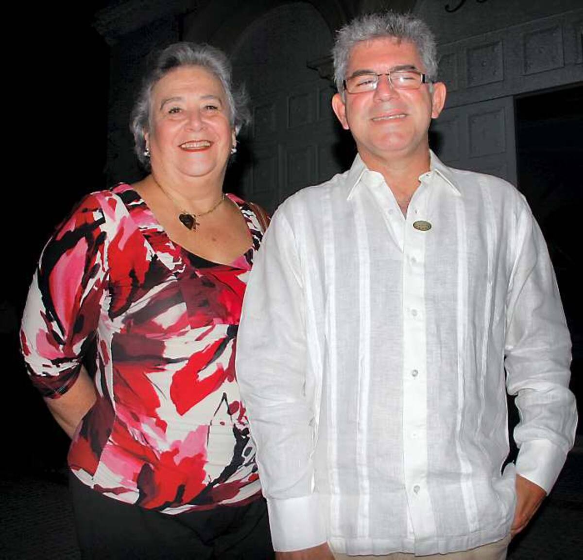 Carmen Luz Pretelt y Arturo Zea.