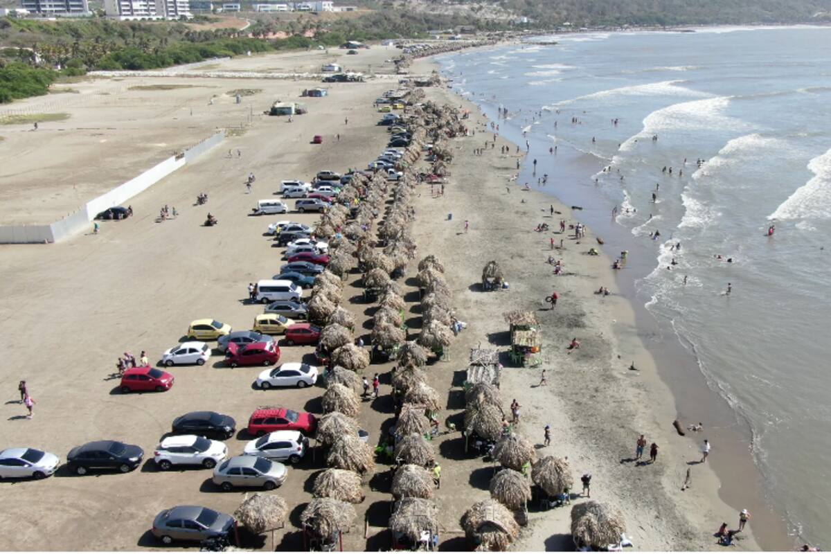 Toman medidas preventivas por fuertes vientos que azotan al Atlántico