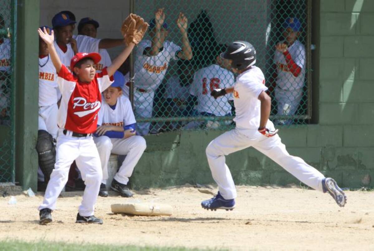 Colombia jugará hoy ante República Dominicana. Rafael Polo-Qhubo Barranquilla