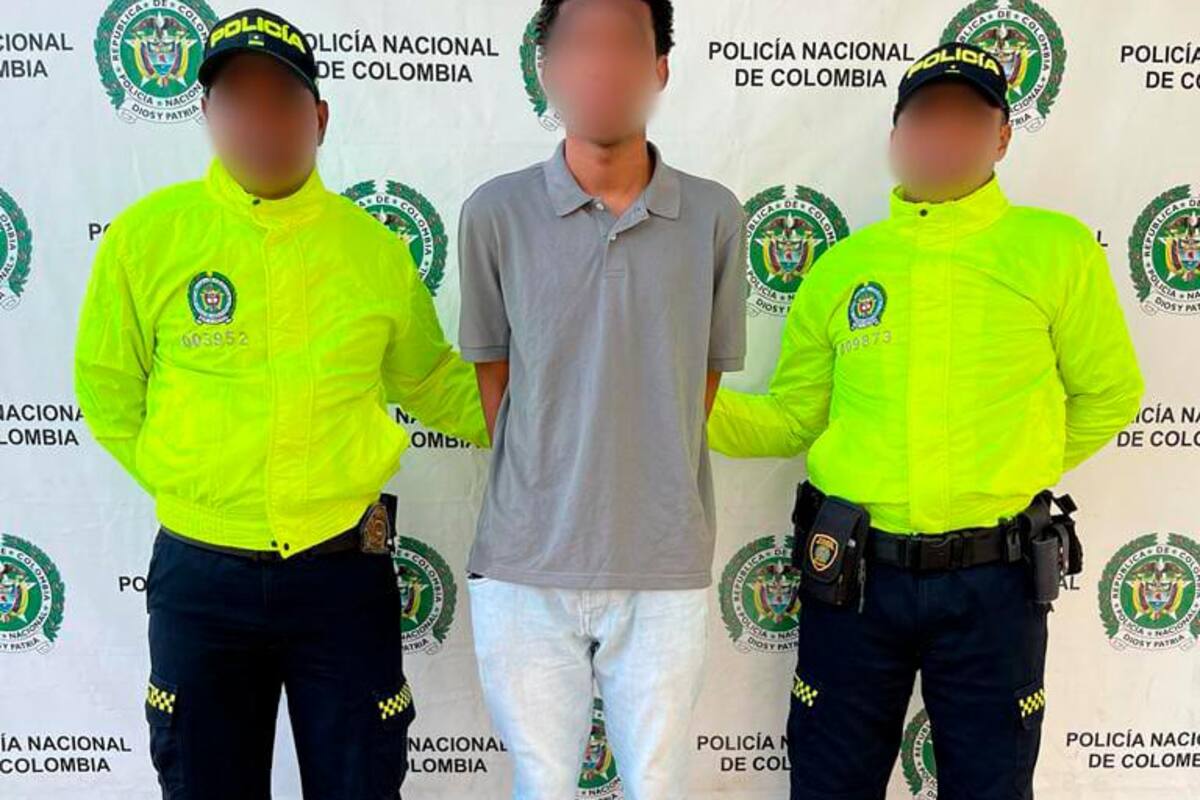 Cae joven de 18 años por asesinar a un hombre en una peluquería