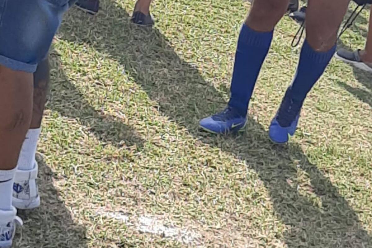 Sicario lo acribilla mientras jugaban un partido de fútbol