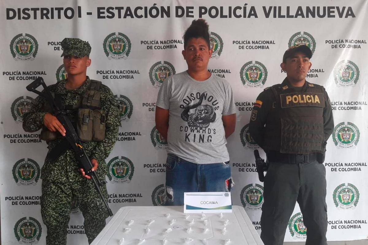 Libra y Media intentó huir, pero cayó con 41 bolsas de marihuana