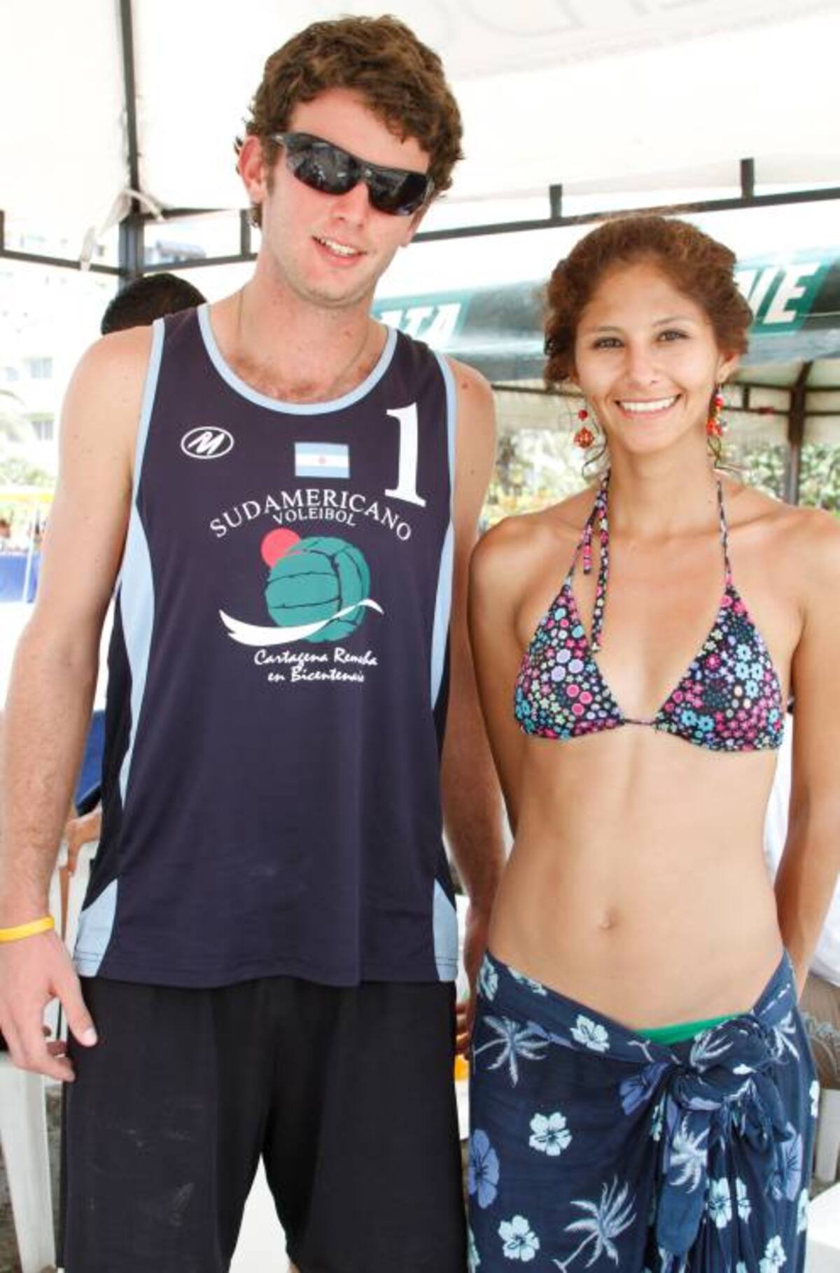 Lisandro Rouzic, de Argentina y María Luisa Ortiz, de Bolivia
