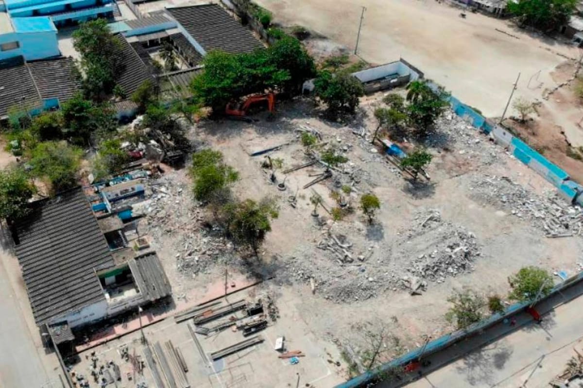 Los ocho años de lucha del colegio San Felipe Neri