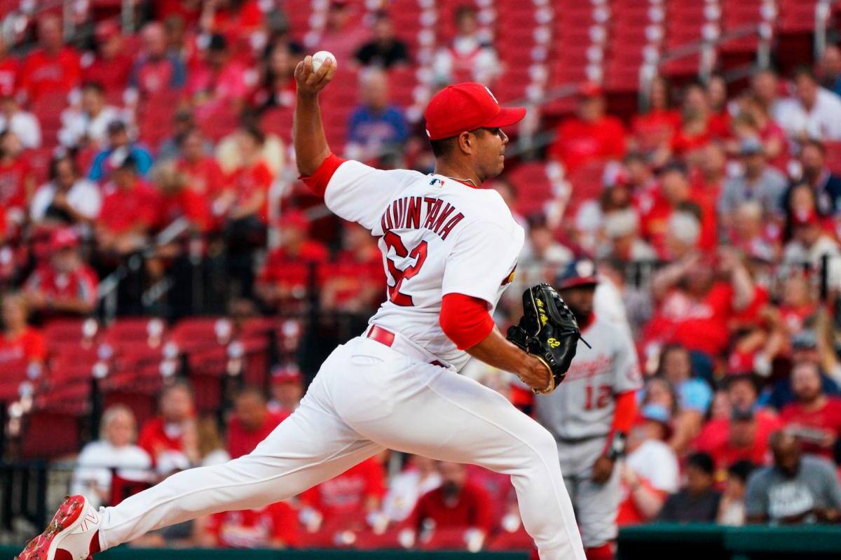 José Quintana ganó su segundo juego con los Cardenales