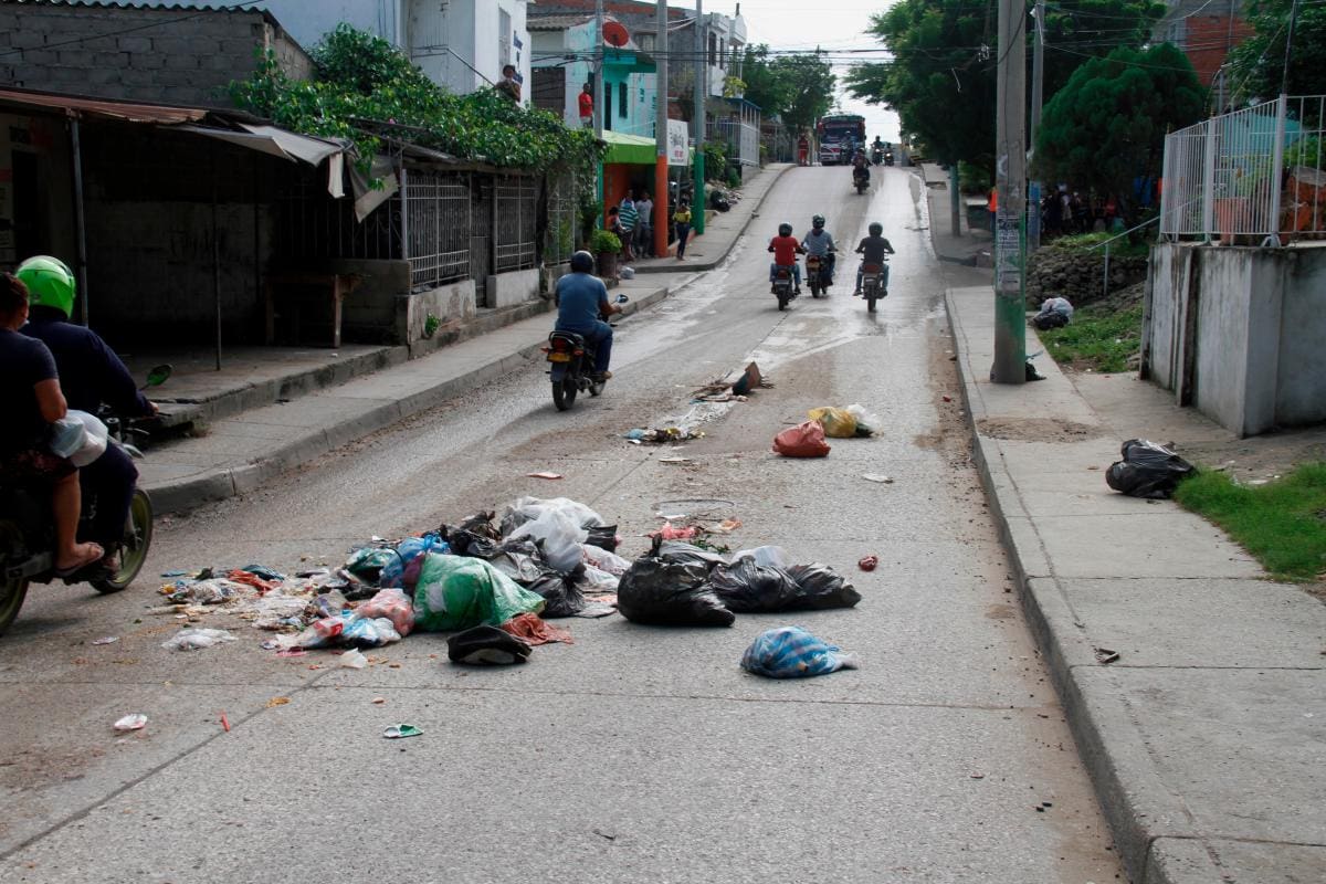 Cartagena está llena de basura, ¿dónde está la empresa recolectora?