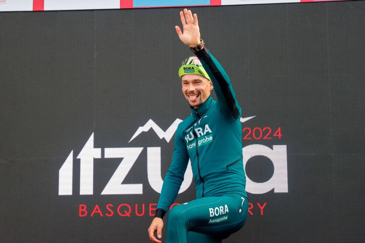 Primoz Roglic ‘voló’ en la contrarreloj en la vuelta al País Vasco