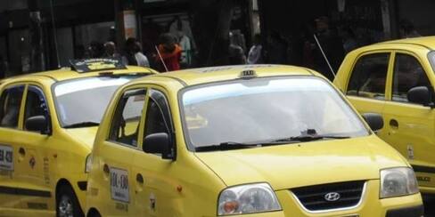 Video: La travesura de un borracho que quería llegar rápido a su casa y se llevó un taxi