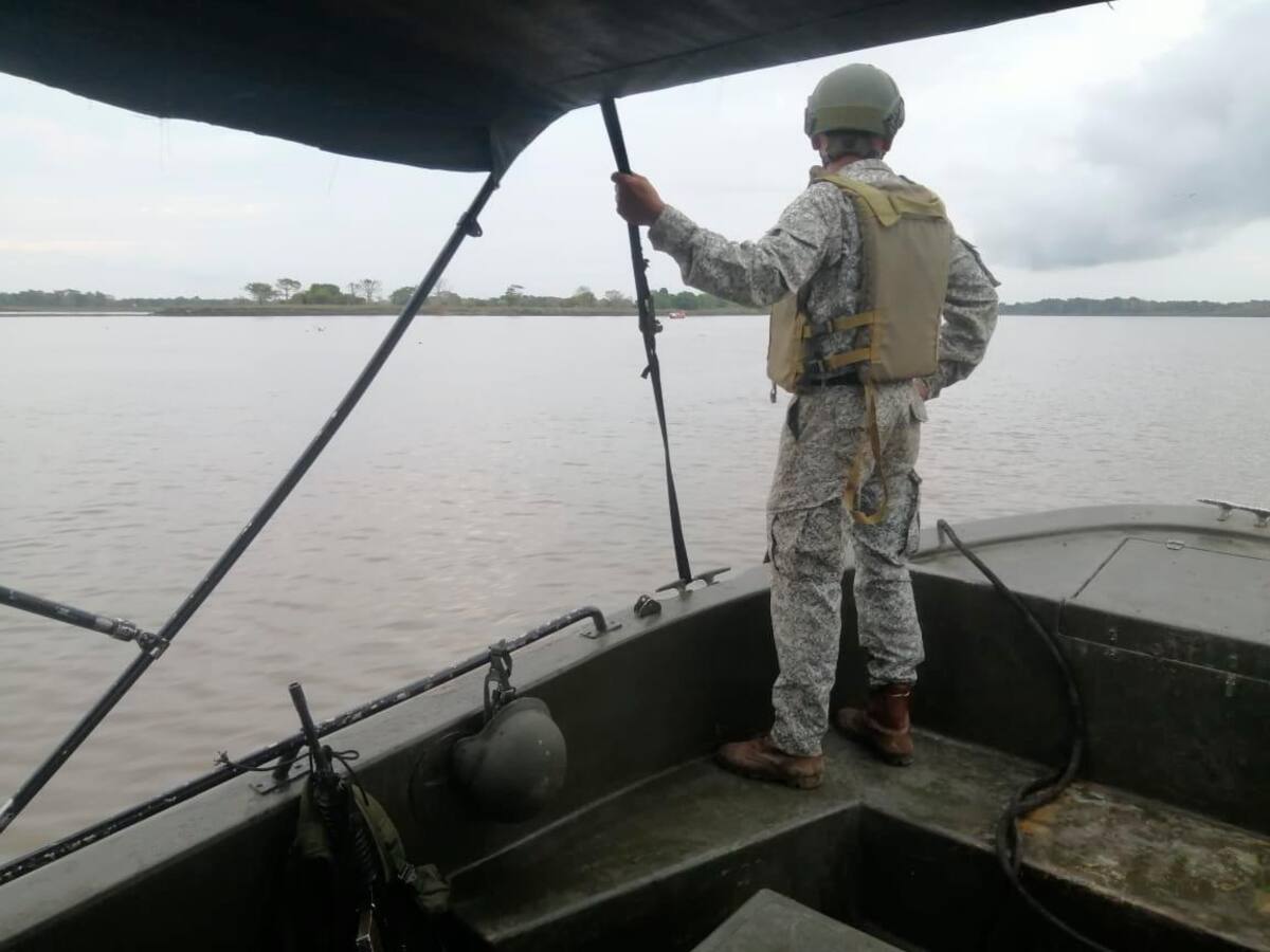 Operativo de búsqueda de desaparecidos en el Río Magdalena, en Magangué.