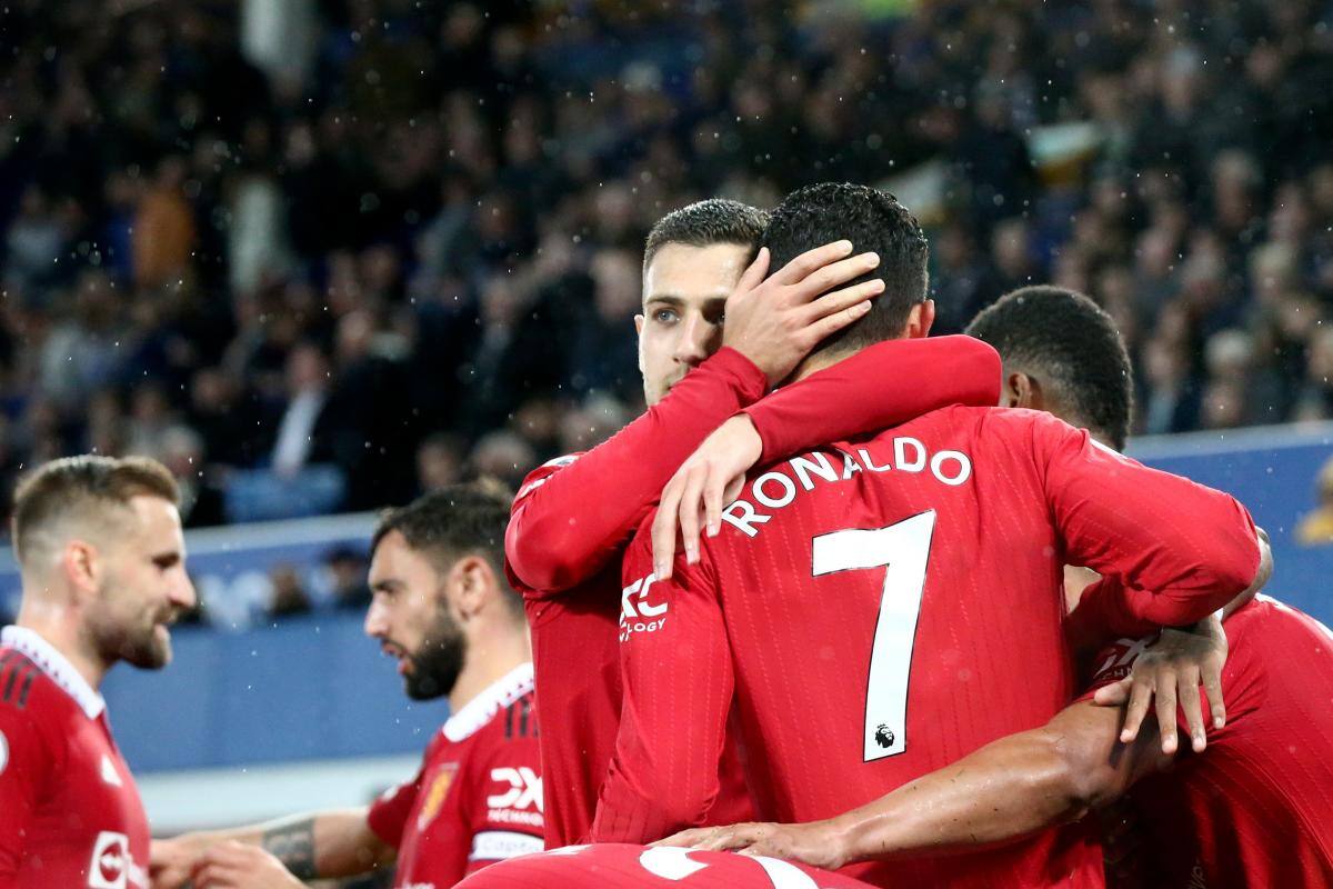 Cristiano Ronaldo: Vuelve a hacer historia y el United gana