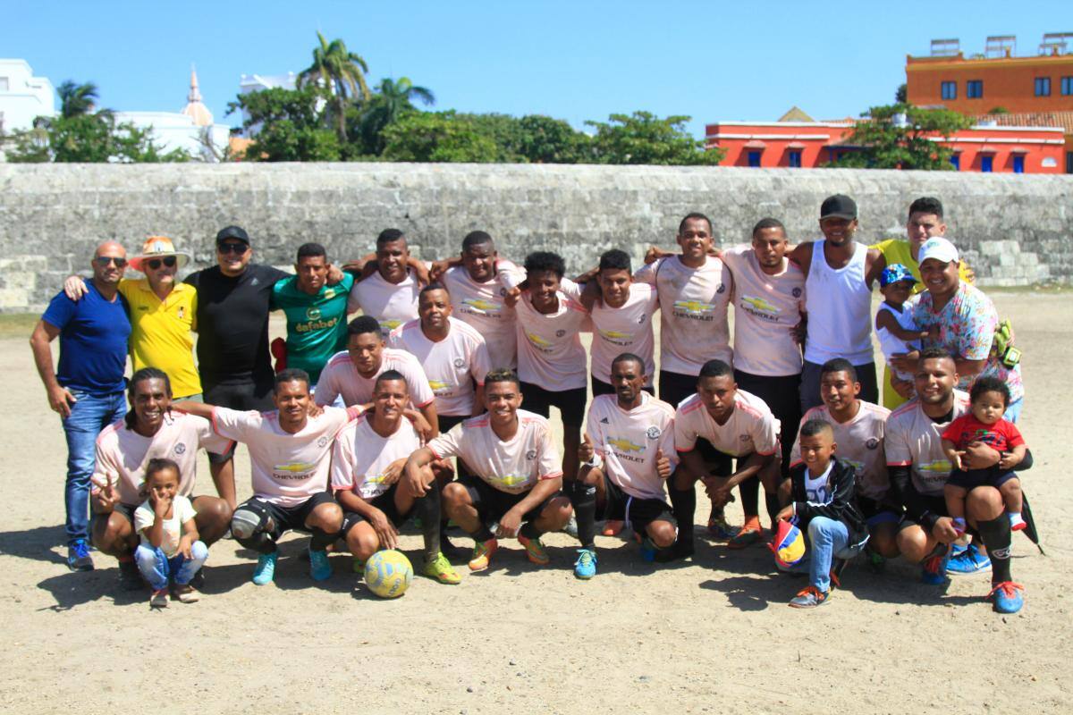 Bad Boys se quedó con el título del torneo de minifútbol de La Bambinera