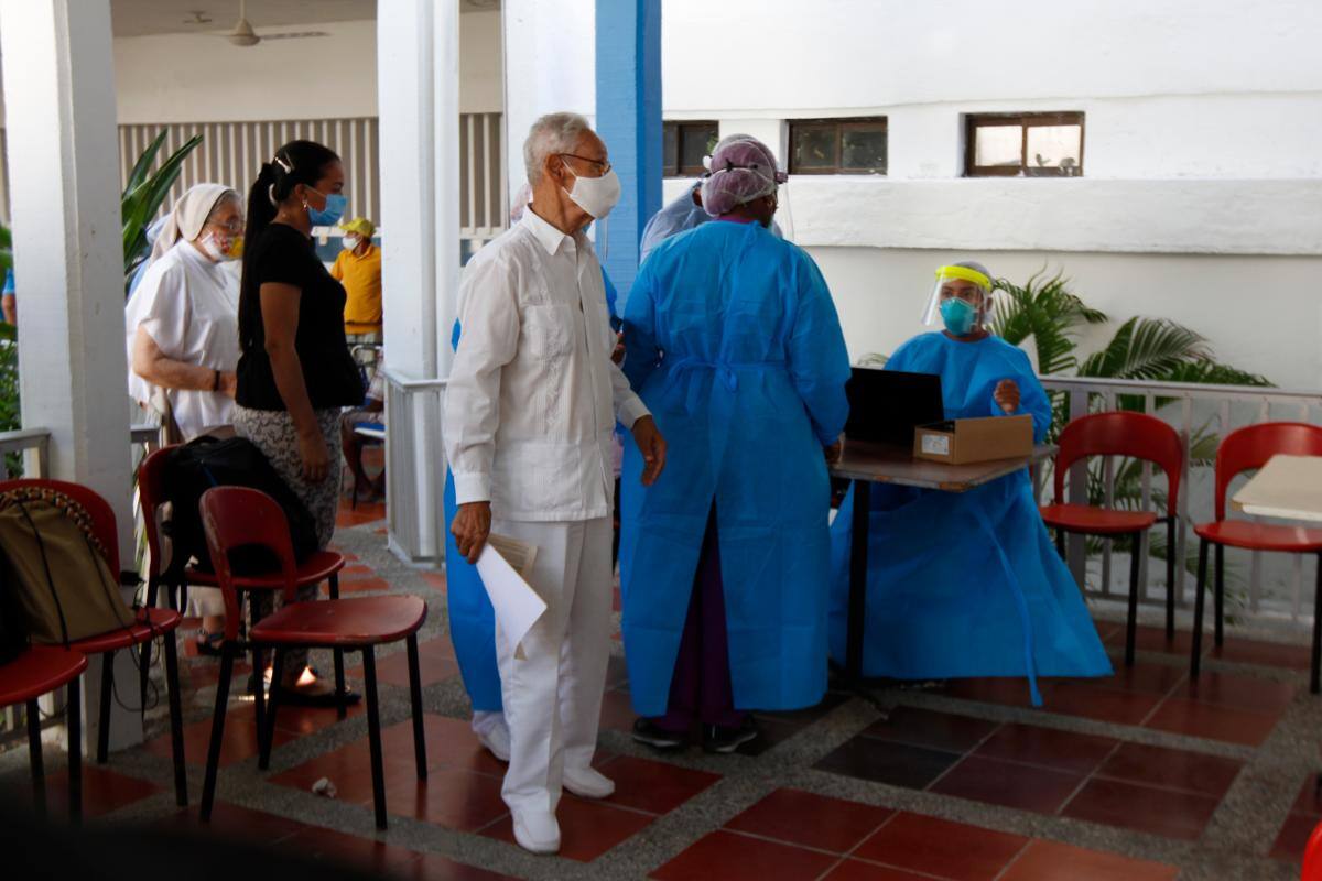 Colombia reporta 4.554 nuevos contagios por COVID-19