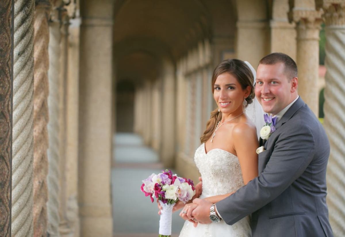 Los recién casados, Stephanie Marie Bellamah Riveros y Keneth James Ripa.