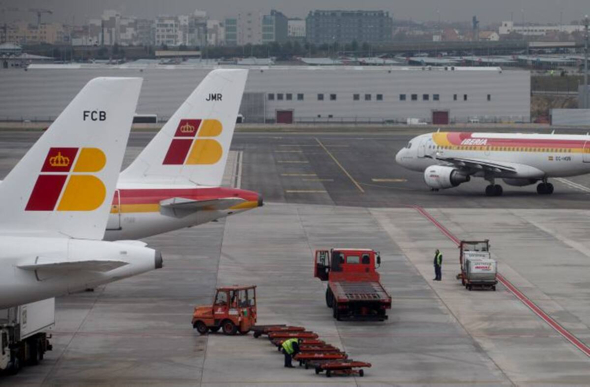 Huelga en aerolínea Iberia en España AP