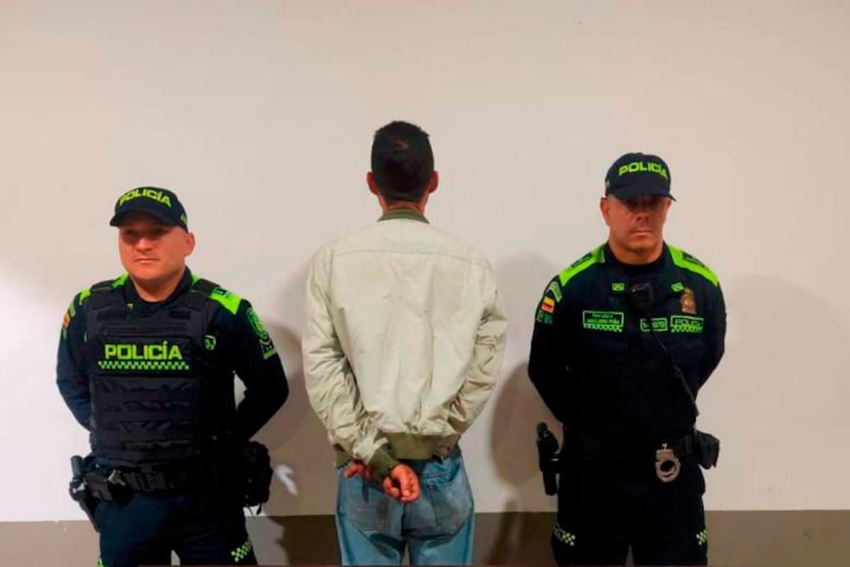 Cayó por matar a su primo y herir a su mamá a cuchilladas en su casa