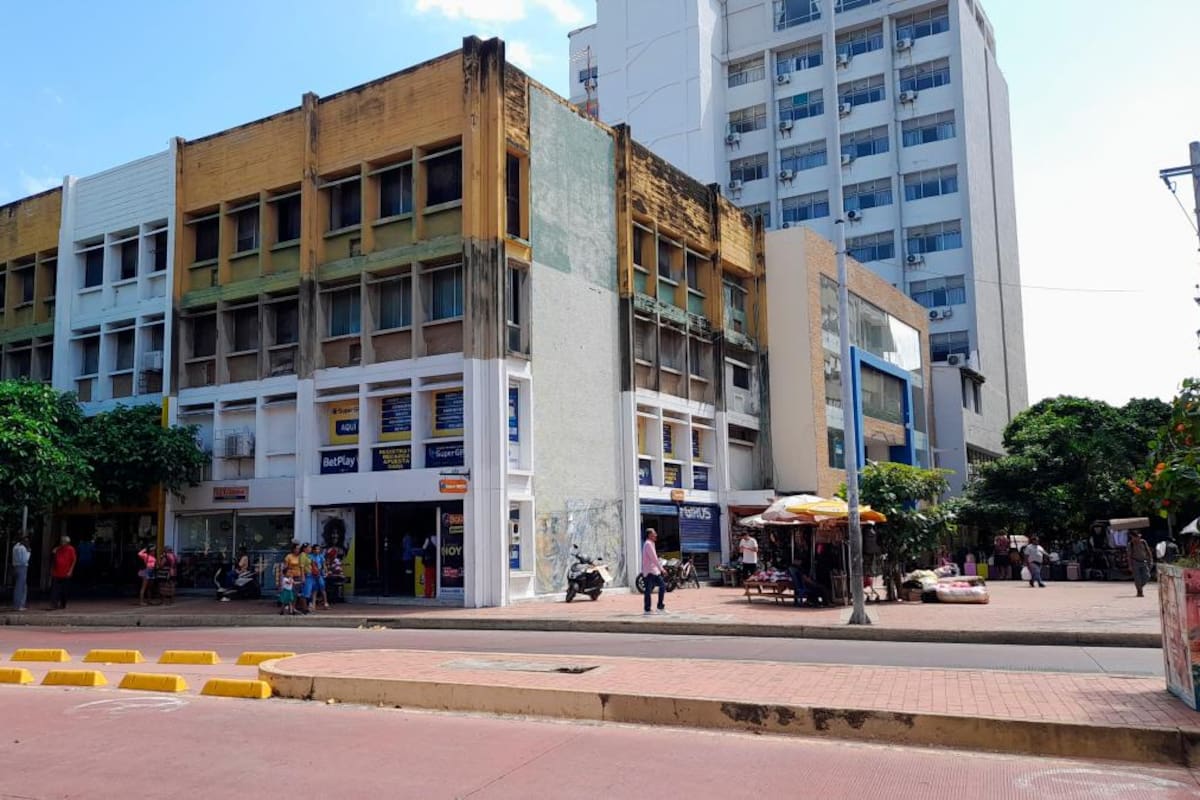 Ordenan reparación urgente de antiguo edificio en el Centro Histórico