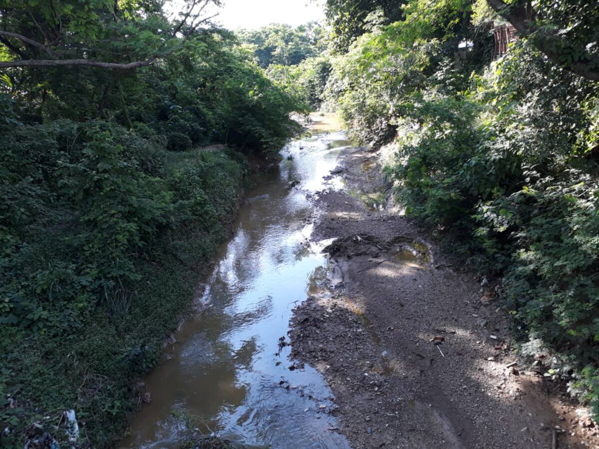 El primer paso será la protección de taludes en zonas críticas a través de muros y la canalización se hará con colchonetas tipo reno. Lila Leyva Villarreal