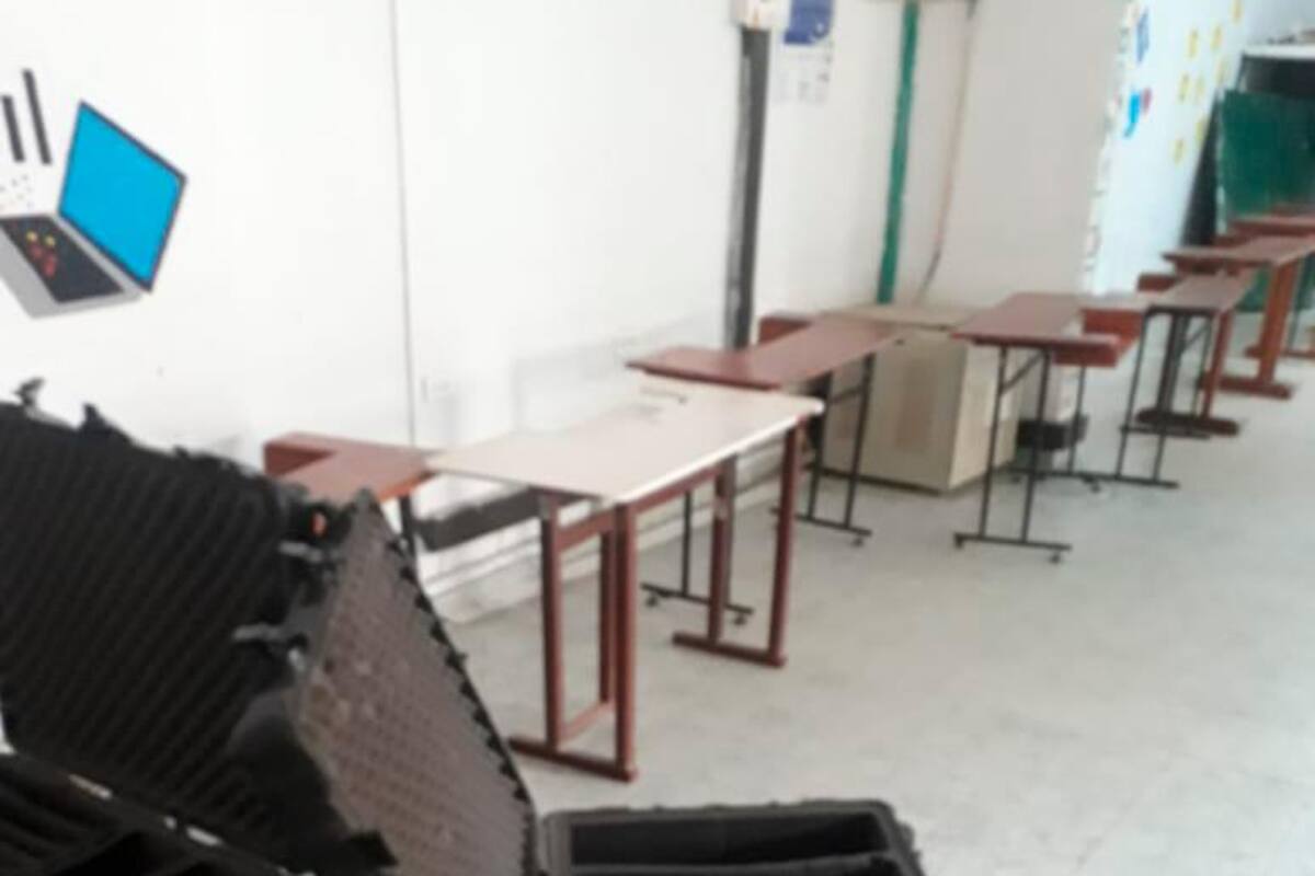 Roban en colegios de El Carmen y Mahates