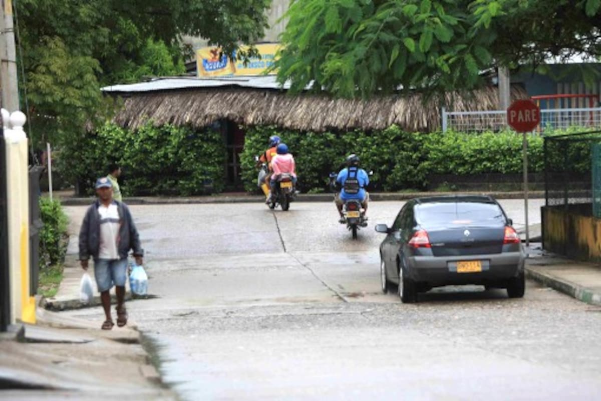 En la Avenida El Consulado, los lavaderos de carros son una llaga que arde.