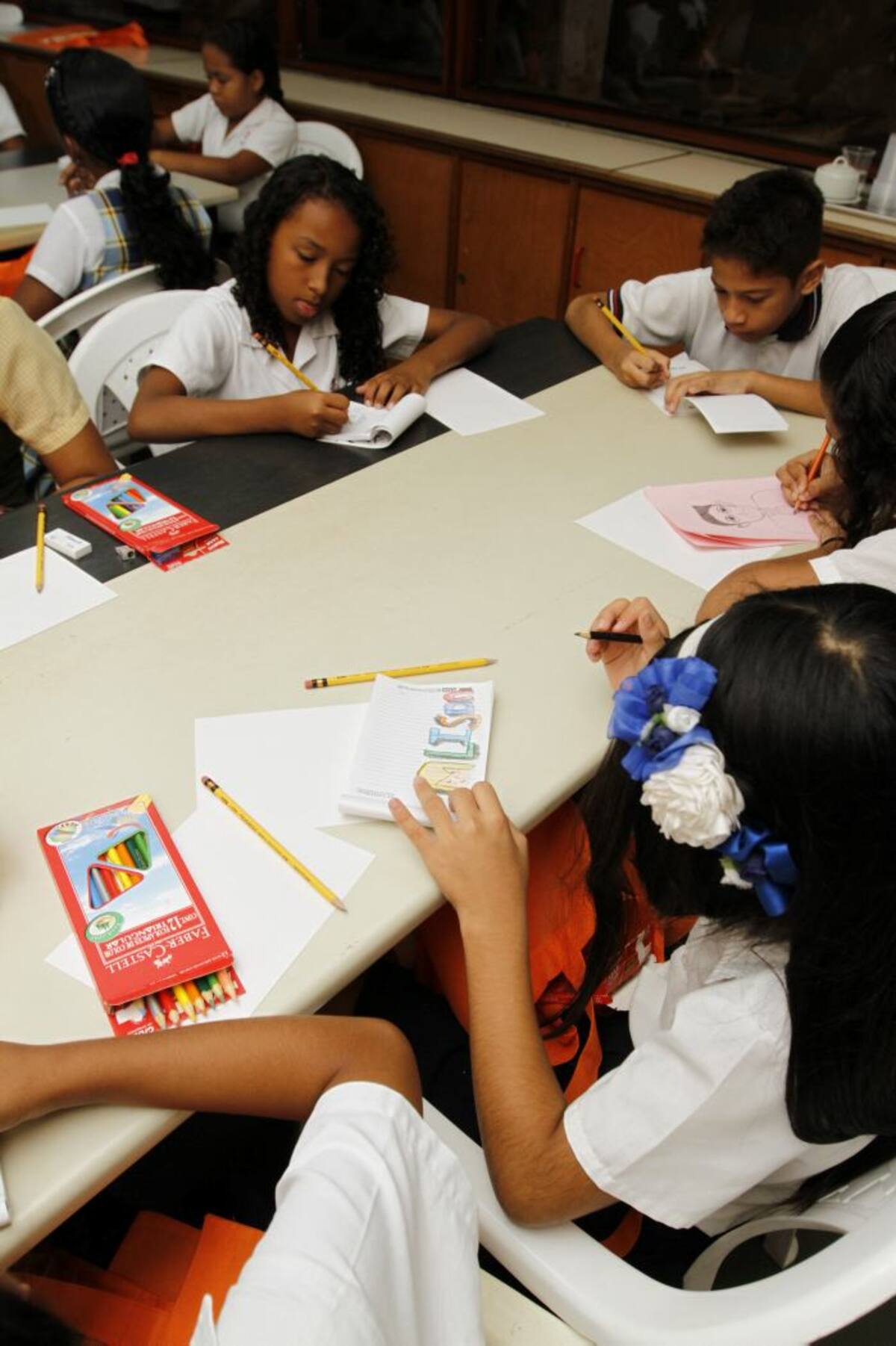 El programa Prensa Escuela de El Universal estimula la creatividad en los niños y niñas de los colegios de la ciudad. Julio Castaño- El Universal