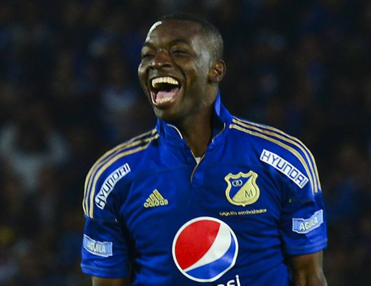 Wason Rentería, proveniente de Millonarios, todavía no había jugado un minuto oficial con la "Academia" cuando sufrió la lesión.. AFP LUIS ACOSTA