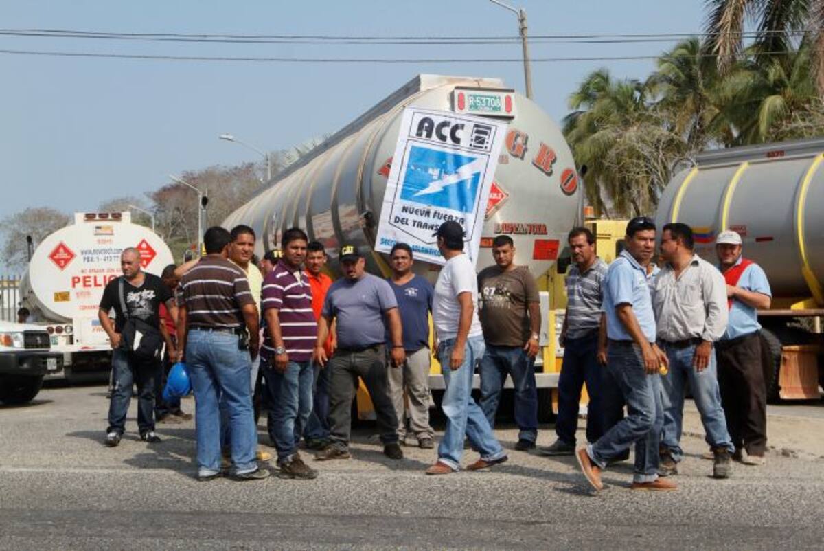 La Asociación Nacional de Camioneros Independientes y la Asociación Colombiana de Camioneros se unieron en el bloqueo. Julio Castaño