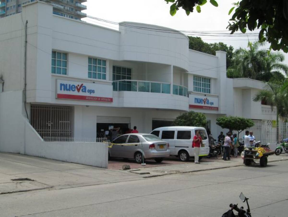 Nueva EPS de Manga, en la Avenida Jiménez. PEDRO TORRES, EL UNIVERSAL
