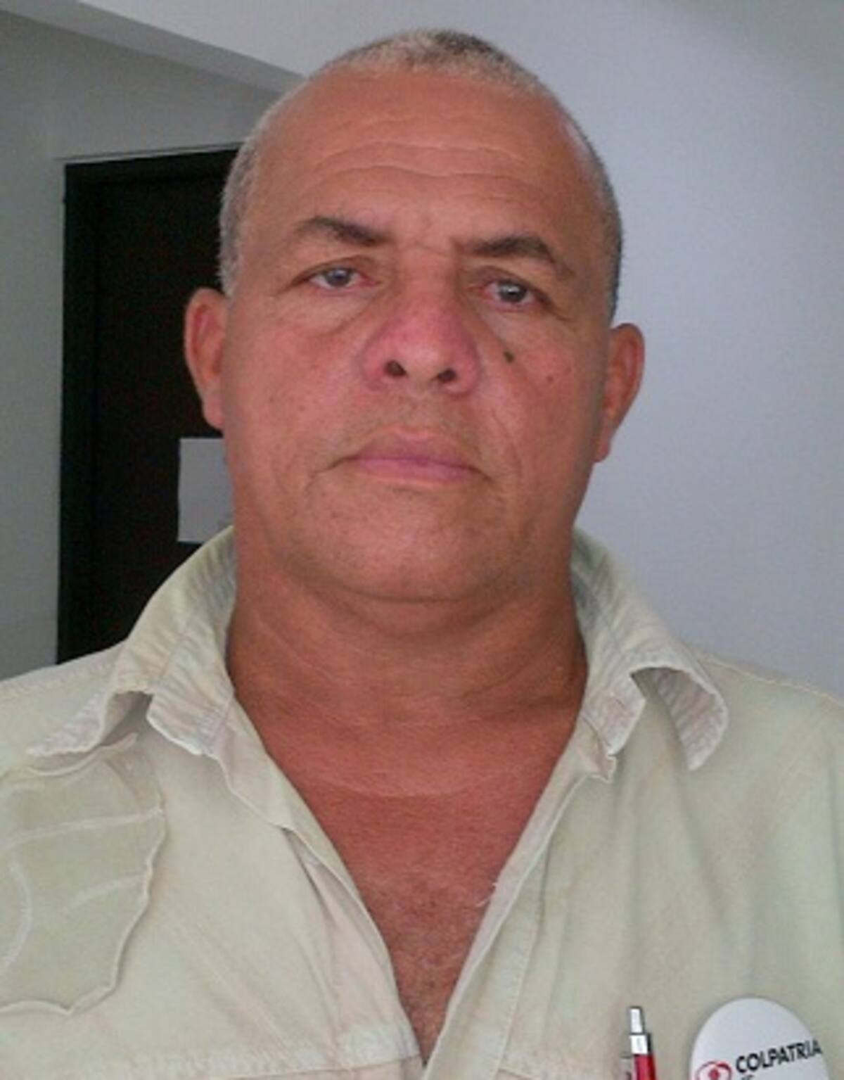 Levis Ospino, conductor.
