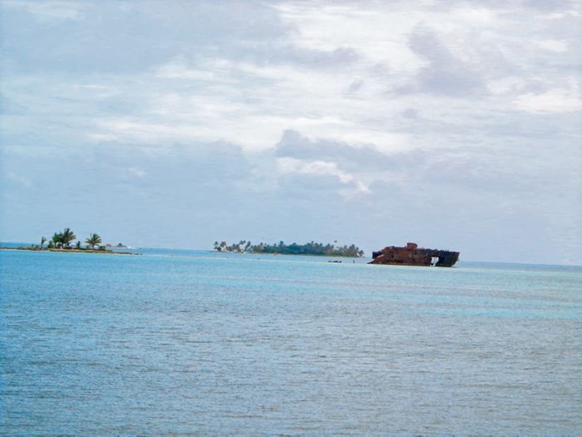 Islotes del archipiélago en cuyas aguas Colombia perdió soberanía. Fotos: Gustavo Tatis Guerra