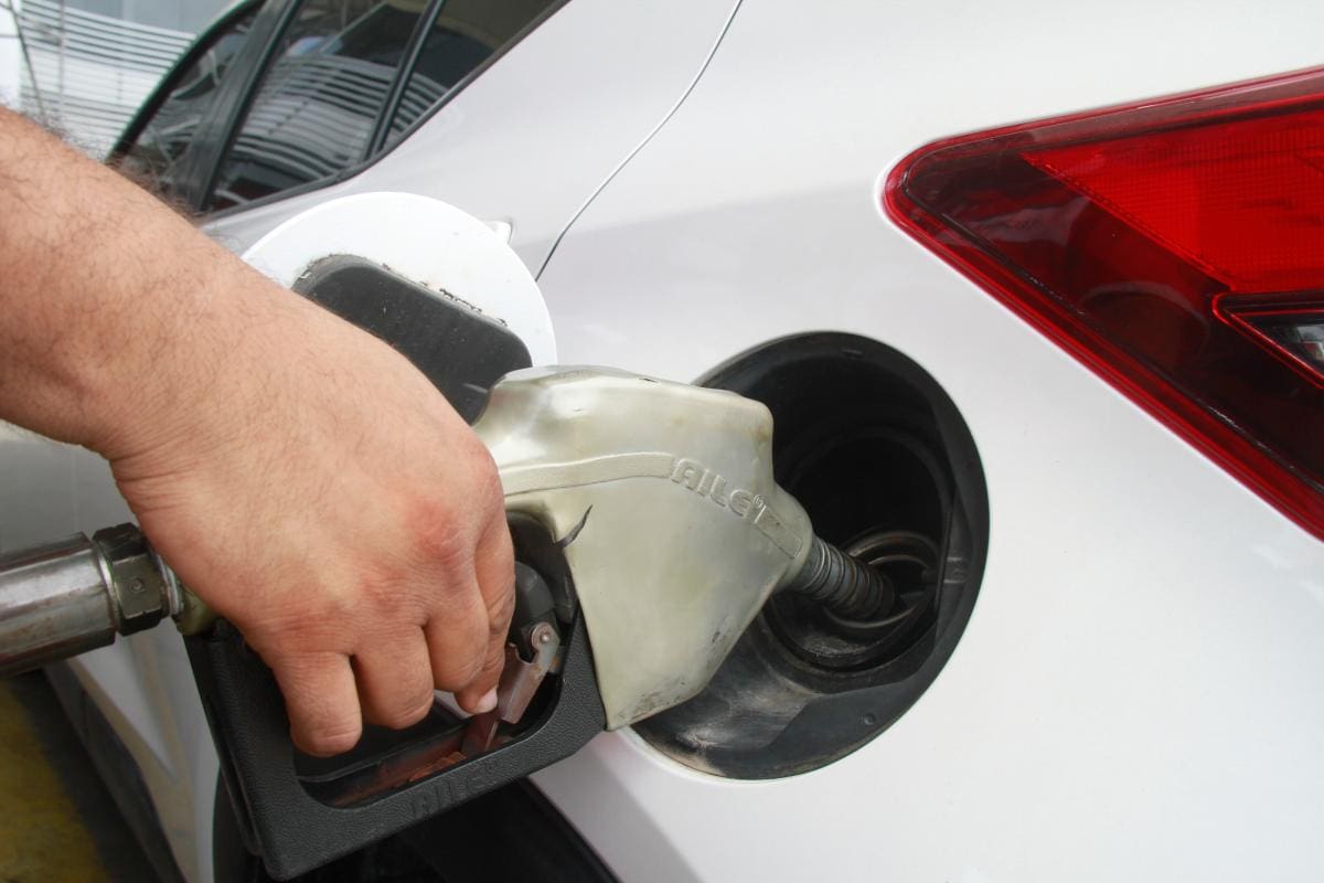 ¡Aliste el bolsillo! Desde este sábado sube el precio de la gasolina