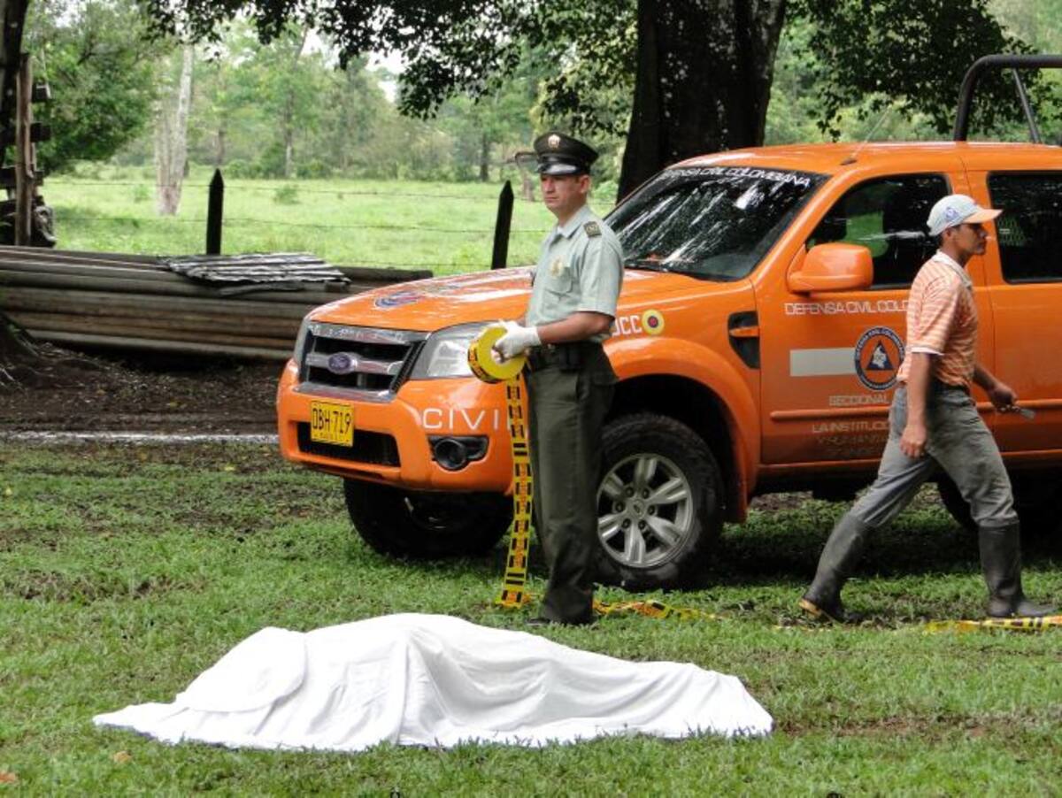Fuerzas especiales de la Policía y el Ejército fueron enviadas al sector con el fin de controlar la situación y tratar de capturar a los responsables de la acción armada. COLPRENSA