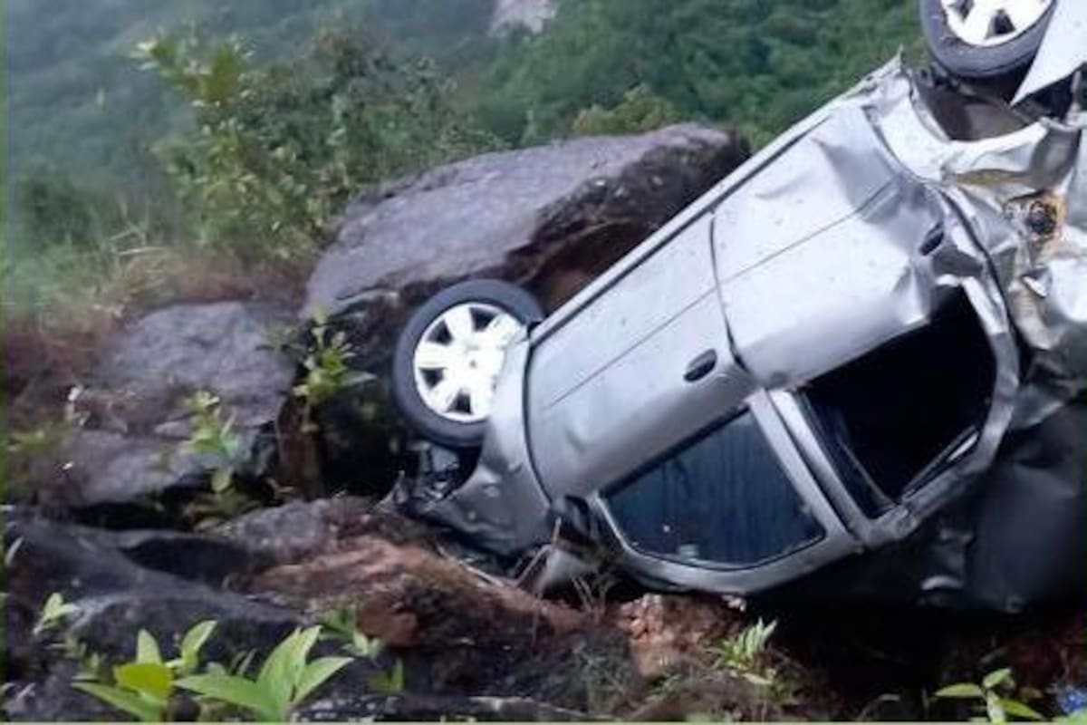 Trágico: familia murió luego de que su carro cayera por un abismo