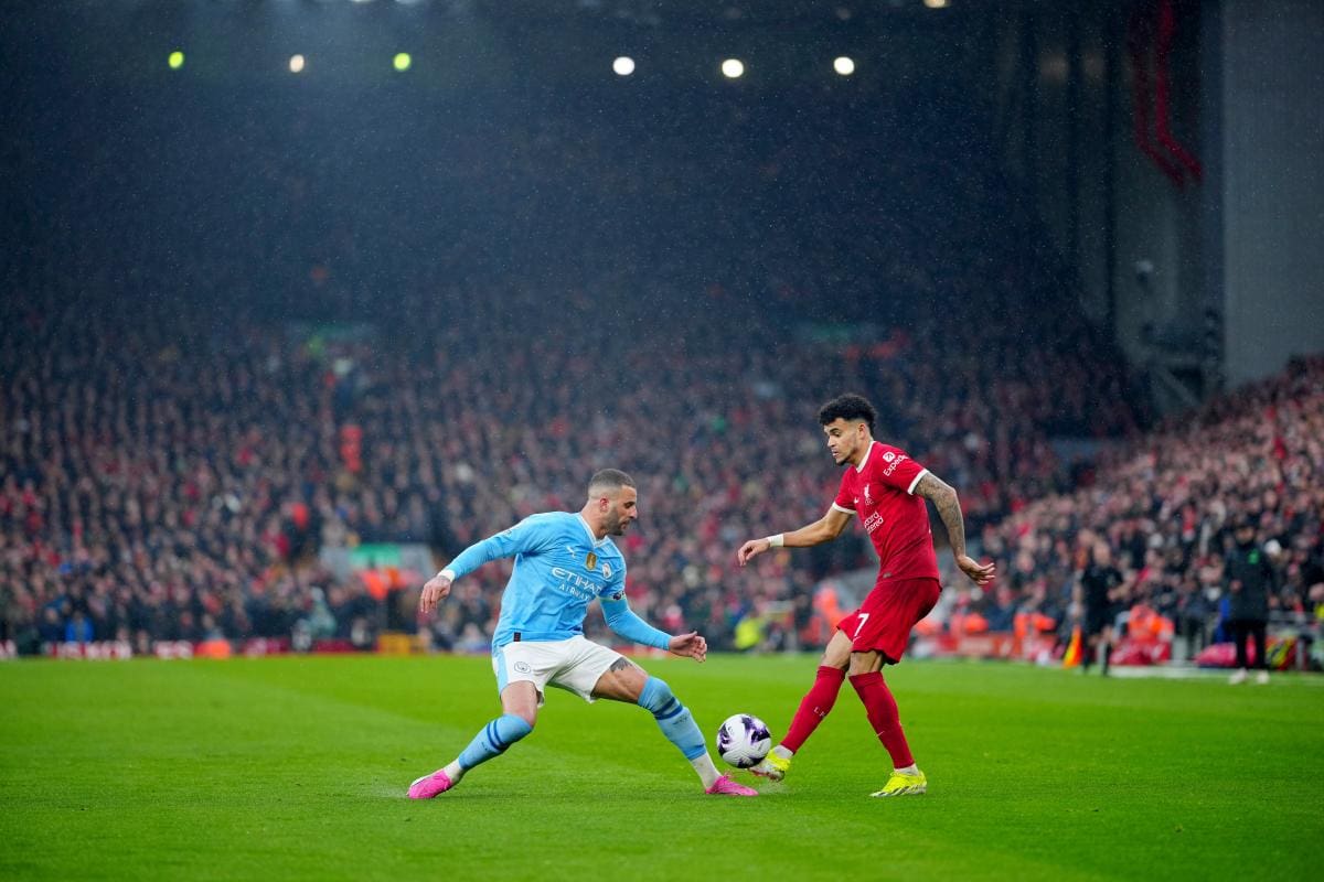 Tic, tac: representante de Luis Díaz se habría reunido con Barcelona